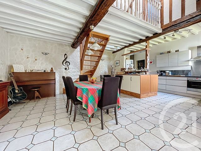 Maison &agrave; vendre - 6 pi&egrave;ces - 167 m2 - Montmacq - 60 - PICARDIE