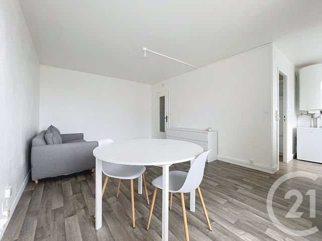 Appartement Studio à louer COMPIEGNE