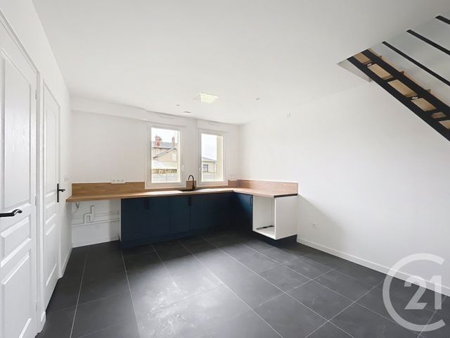 Maison à vendre - 4 pièces - 75 m2 - Tracy Le Val - 60 - PICARDIE