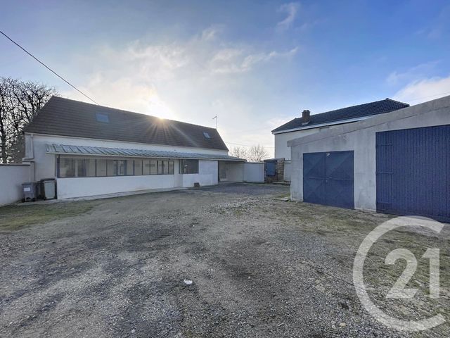 Maison à louer CAMBRONNE LES RIBECOURT