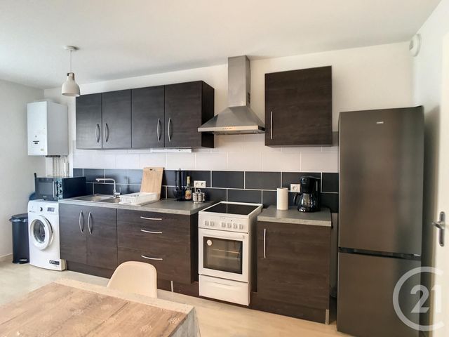 Appartement F3 &agrave; louer - 3 pi&egrave;ces - 57,26 m2 - Compiegne - 60 - PICARDIE