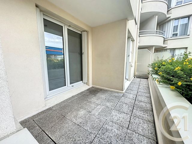 Appartement Studio &agrave; louer - 1 pi&egrave;ce - 28,63 m2 - Compiegne - 60 - PICARDIE