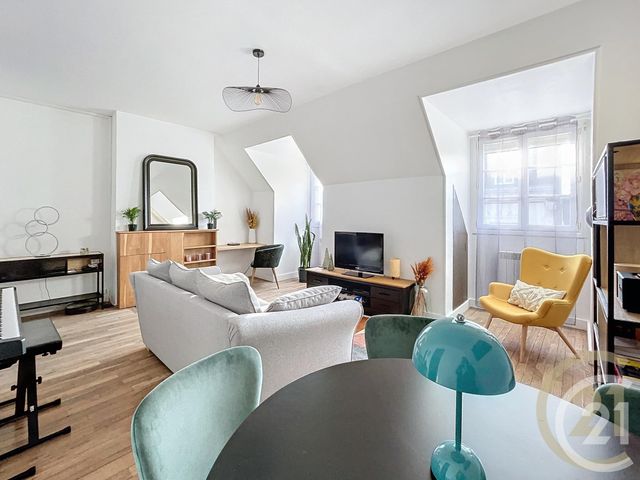 Appartement F3 &agrave; louer - 3 pi&egrave;ces - 72,86 m2 - Compiegne - 60 - PICARDIE