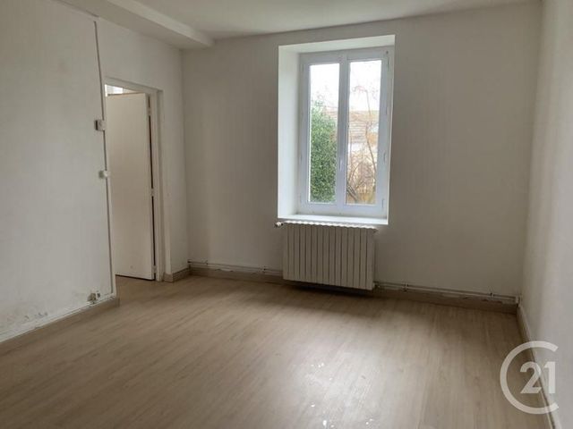 Appartement T3 &agrave; louer - 3 pi&egrave;ces - 71,13 m2 - Jaux - 60 - PICARDIE