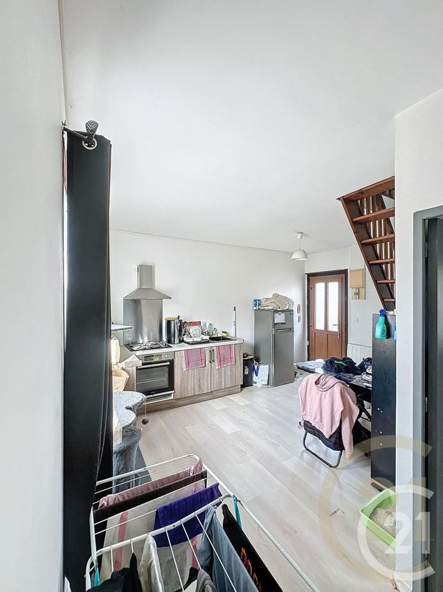 Appartement F2 &agrave; louer - 3 pi&egrave;ces - 34,77 m2 - Lacroix St Ouen - 60 - PICARDIE