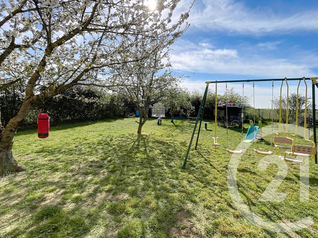 Maison &agrave; louer - 8 pi&egrave;ces - 126,41 m2 - Mortemer - 60 - PICARDIE