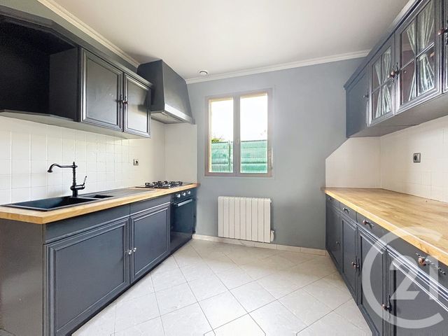 Maison &agrave; louer - 3 pi&egrave;ces - 57 m2 - Vignemont - 60 - PICARDIE