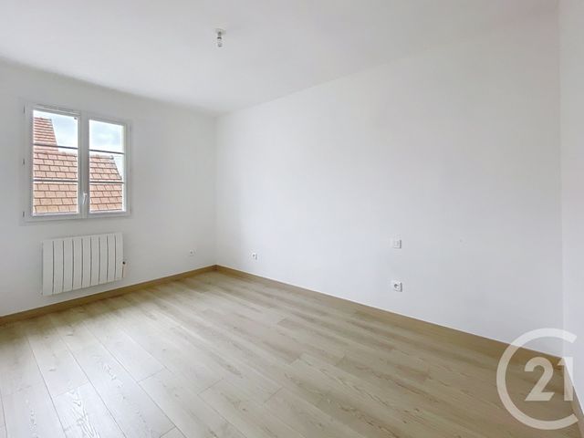 Maison &agrave; louer - 5 pi&egrave;ces - 120,37 m2 - Tracy Le Mont - 60 - PICARDIE