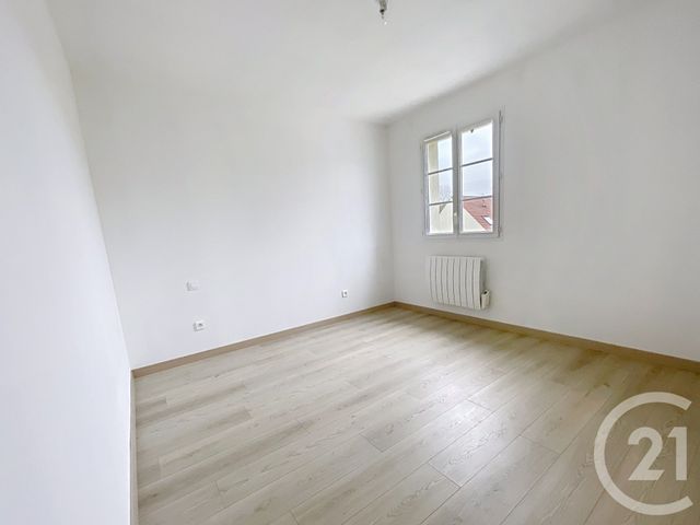 Maison &agrave; louer - 5 pi&egrave;ces - 120,37 m2 - Tracy Le Mont - 60 - PICARDIE