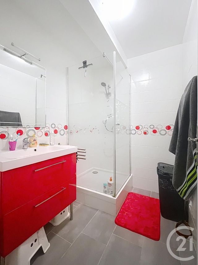 Maison &agrave; louer - 5 pi&egrave;ces - 115 m2 - Janville - 60 - PICARDIE