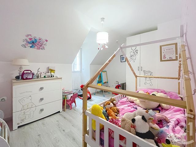 Maison &agrave; louer - 5 pi&egrave;ces - 115 m2 - Janville - 60 - PICARDIE