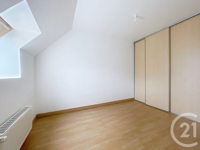 Maison &agrave; louer - 5 pi&egrave;ces - 93,43 m2 - Longueil Annel - 60 - PICARDIE