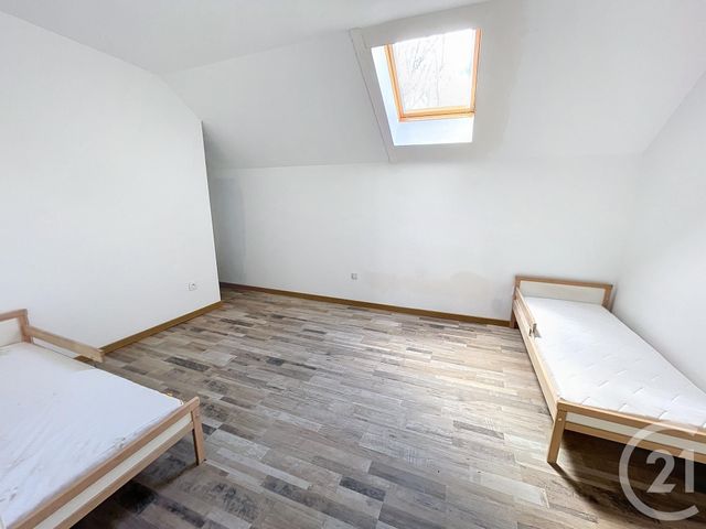 Maison &agrave; louer - 8 pi&egrave;ces - 126,41 m2 - Mortemer - 60 - PICARDIE