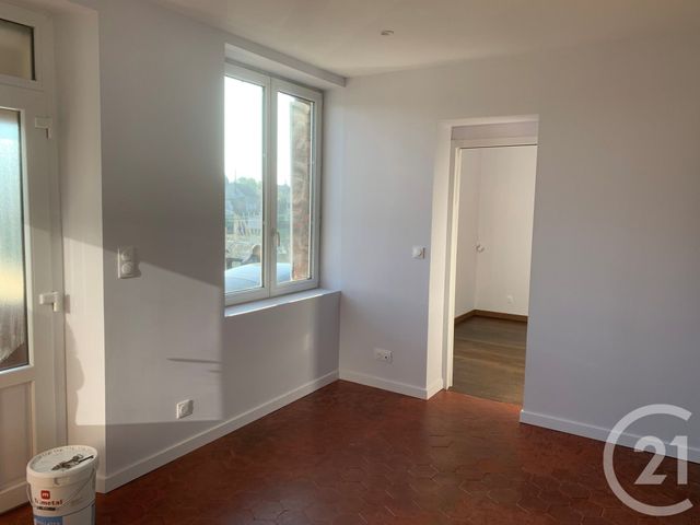 Appartement F3 à louer LONGUEIL ANNEL