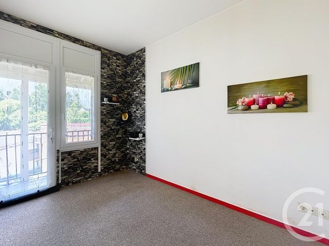 Maison &agrave; louer - 6 pi&egrave;ces - 99,45 m2 - Longueil Annel - 60 - PICARDIE