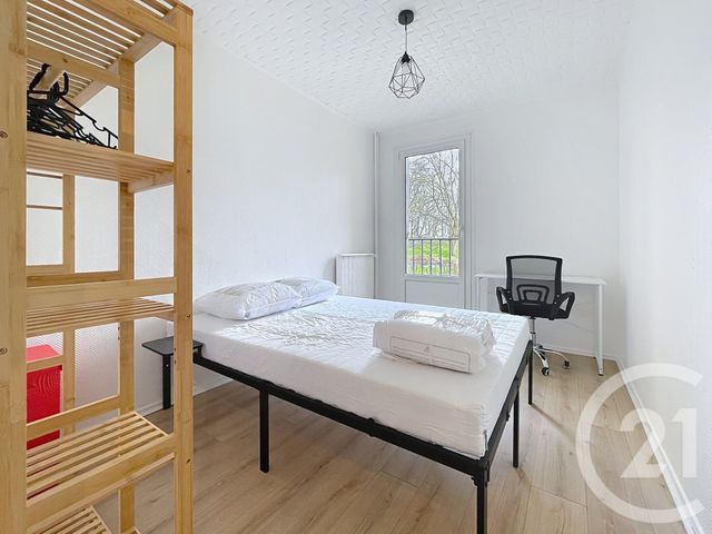 Appartement Chambre &agrave; louer - 4 pi&egrave;ces - 77,13 m2 - Compiegne - 60 - PICARDIE